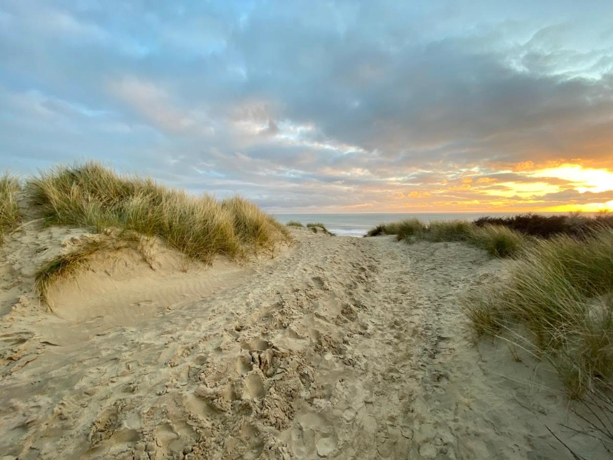 1Min Walk To Beach- Happy Waves- Family Home Camber ภายนอก รูปภาพ